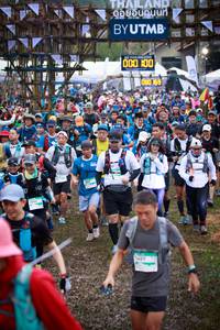 BIB: 000, 100, 159, , 
                            <button type="button" onclick="openModal(13426072)" class="btn btn-primary btn-sm float-right btn-popup" data-toggle="modal" data-target=".modal-high-quality">
                        <i class="fas fa-shopping-cart"></i> Add to Cart
                    </button>
                                            <button type="button" onclick="isThisMe(13426072, true)" class="btn btn-success btn-sm float-right btn-popup btn-isme hidden" data-toggle="tooltip" data-placement="bottom" title="นี่คือรูปของคุณใช่ไหม คลิกที่นี่เพื่อเอาเข้าอัลบั้ม">
                        <i class="fas fa-plus"></i> Add to album
                    </button>
                    <button type="button" onclick="isThisMe(13426072, false)" class="btn btn-warning btn-sm float-right btn-popup btn-isnotme hidden">
                        <i class="fas fa-ban"></i> Remove from album
                    </button>